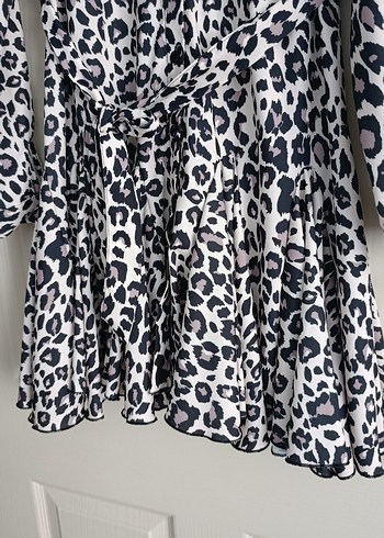 Leopar Desenli Kemerli Mini Elbise - Görsel 5