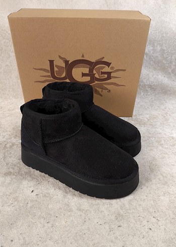 Ugg Siyah Suet Kadin Dolgu Topuk Bot