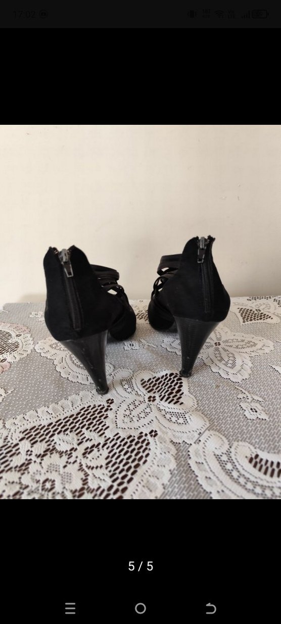 Klasik Gotik Siyah Topuklu Kadın Ayakkabı - Görsel 3