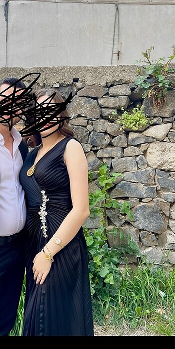 Diğer Siyah drapeli abiye