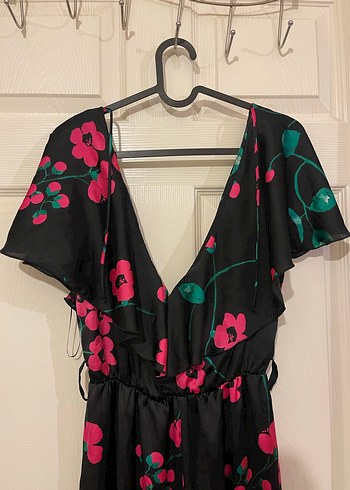 Zara Çiçekli V Yaka Tulum - Görsel 4