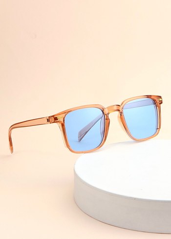 Turuncu Çerçeveli Kadın Güneş Gözlüğü - Görsel 2