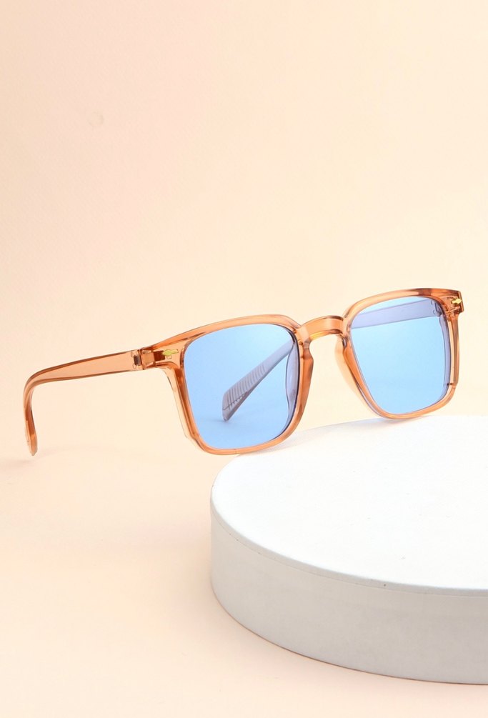 Turuncu Çerçeveli Kadın Güneş Gözlüğü - Görsel 2