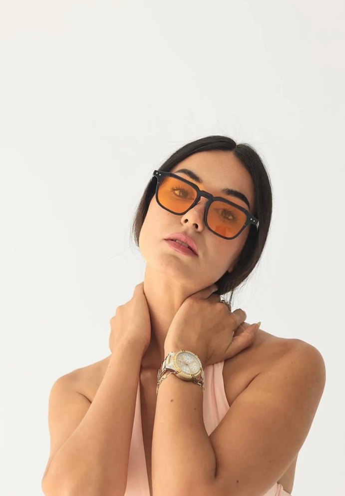 Turuncu Camlı Kadın Güneş Gözlüğü - Görsel 2