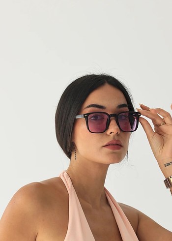 Mor Camlı Kadın Güneş Gözlüğü - Görsel 2