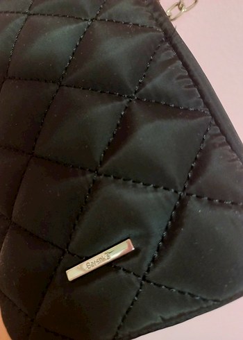 Bershka Telefon Çantası