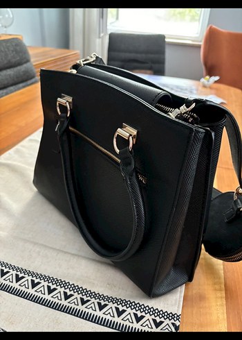 Guess canta - Görsel 3