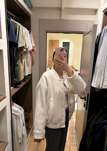 Düğmeli Beyaz Midi Kadın Pelus Ceket - Görsel 3