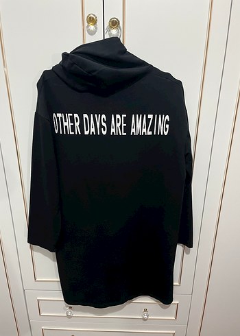 Siyah Kapüşonlu Uzun Kollu Sweat elbise - Görsel 2