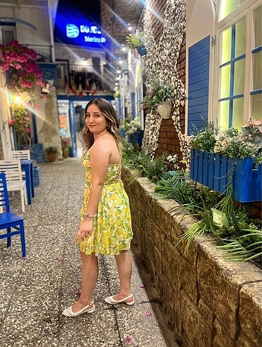 Diğer Sarı limonlu sırt detaylı elbise