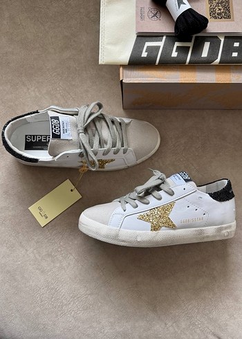 Golden Goose Deluxe Golden Goose Deluxe Sneaker