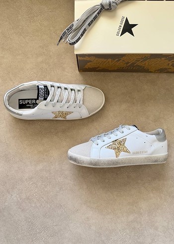 Golden Goose Deluxe 36