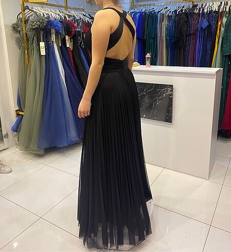 MEZUNİYET ELBİSESİ SIYAH - Görsel 2