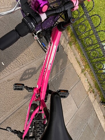 Temiz kullanılmış bisiklet Kuzum büyüdüğü için satıyoruz resimde - Görsel 8