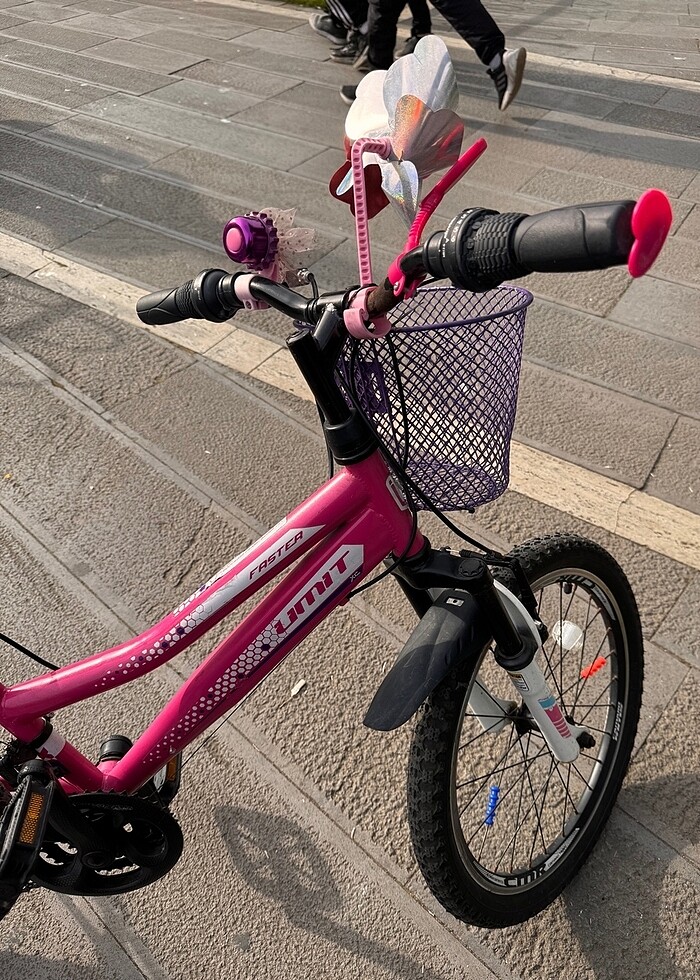 Temiz kullanılmış bisiklet Kuzum büyüdüğü için satıyoruz resimde - Görsel 5