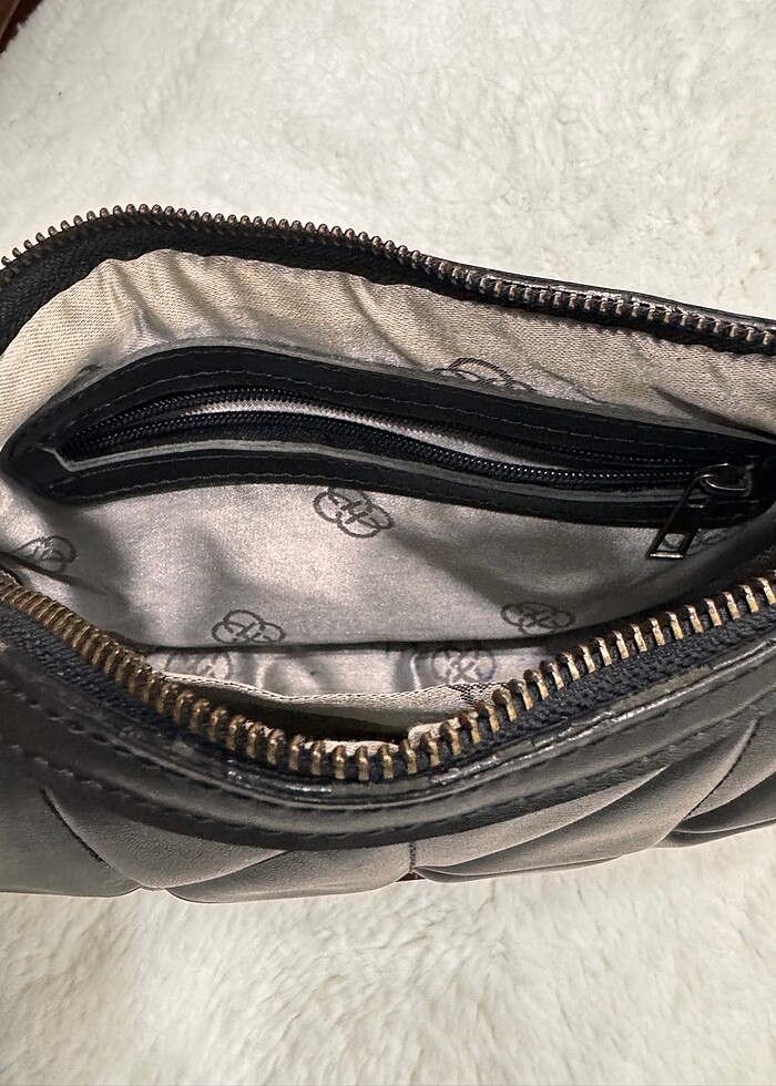 Siyah kol çantası kadın - Görsel 3