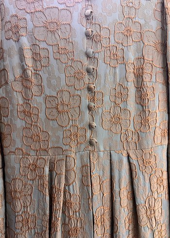 Düğmeli Nakışlı Uzun Vintage Nişan Elbisesi - Görsel 11