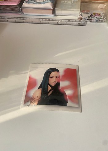 Jisoo polo card