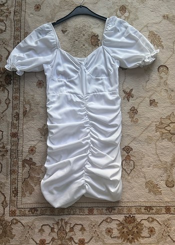 Beyaz elbise - Görsel 2