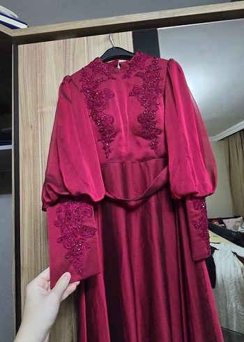 Bordo Nakışlı Uzun Abiye Elbise - Görsel 3