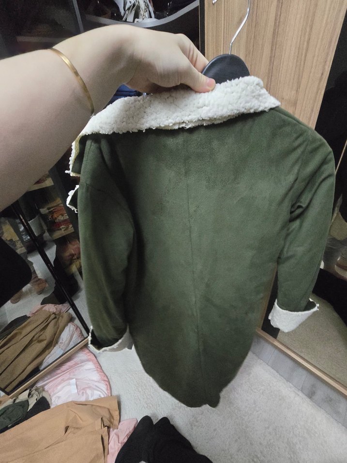 Koyu Yeşil Kadın Süet Uzun Kürklü Ceket - Görsel 2