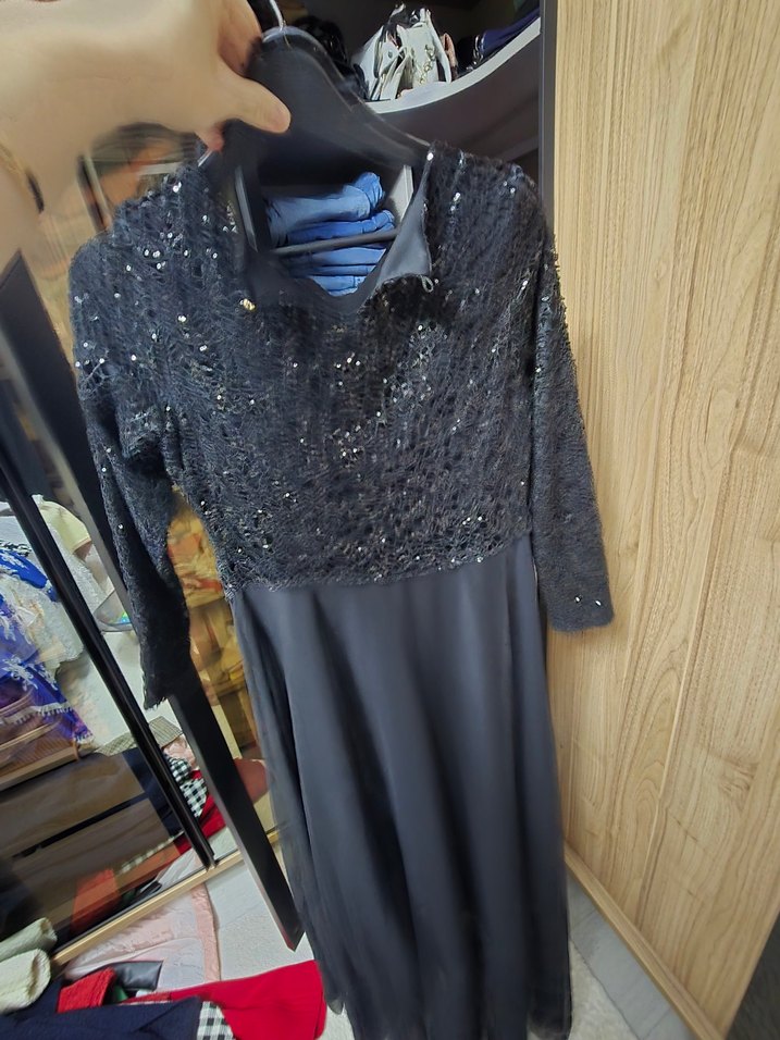 Uzun Kollu Siyah Gotik Kadın Elbise - Görsel 3