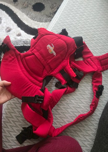 Bebesi Anatomik Kırmızı Bebek Kangurusu - Görsel 2