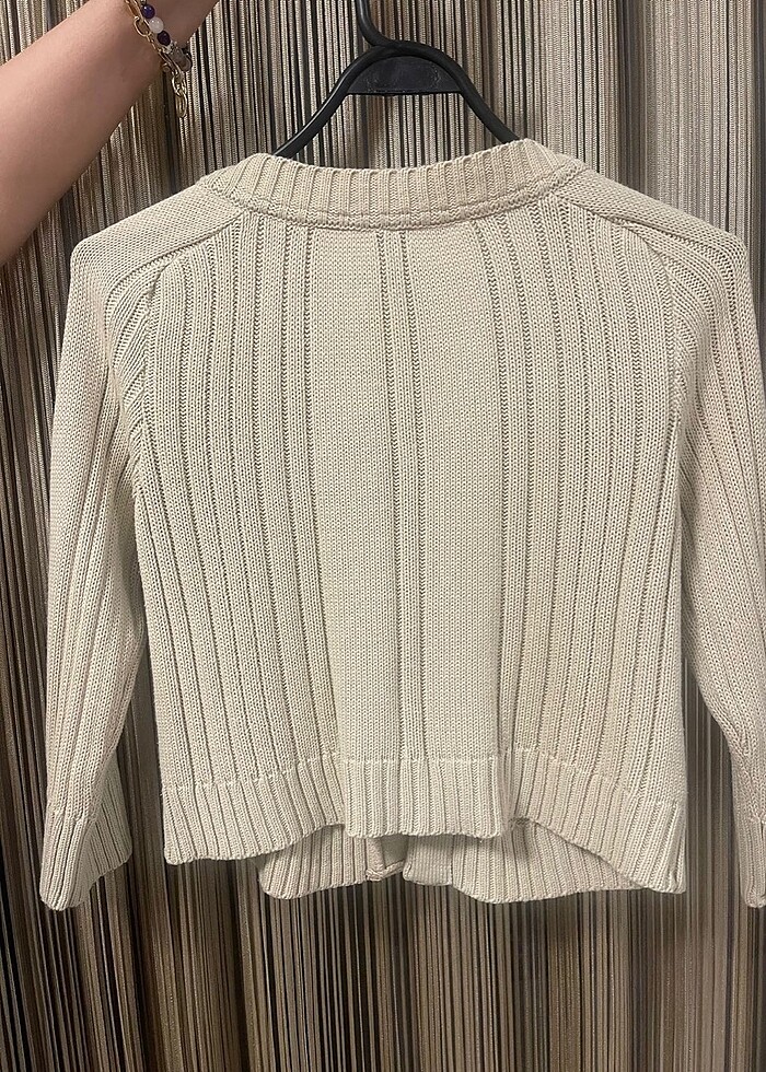 Kısa Örgü Hırka - Görsel 4