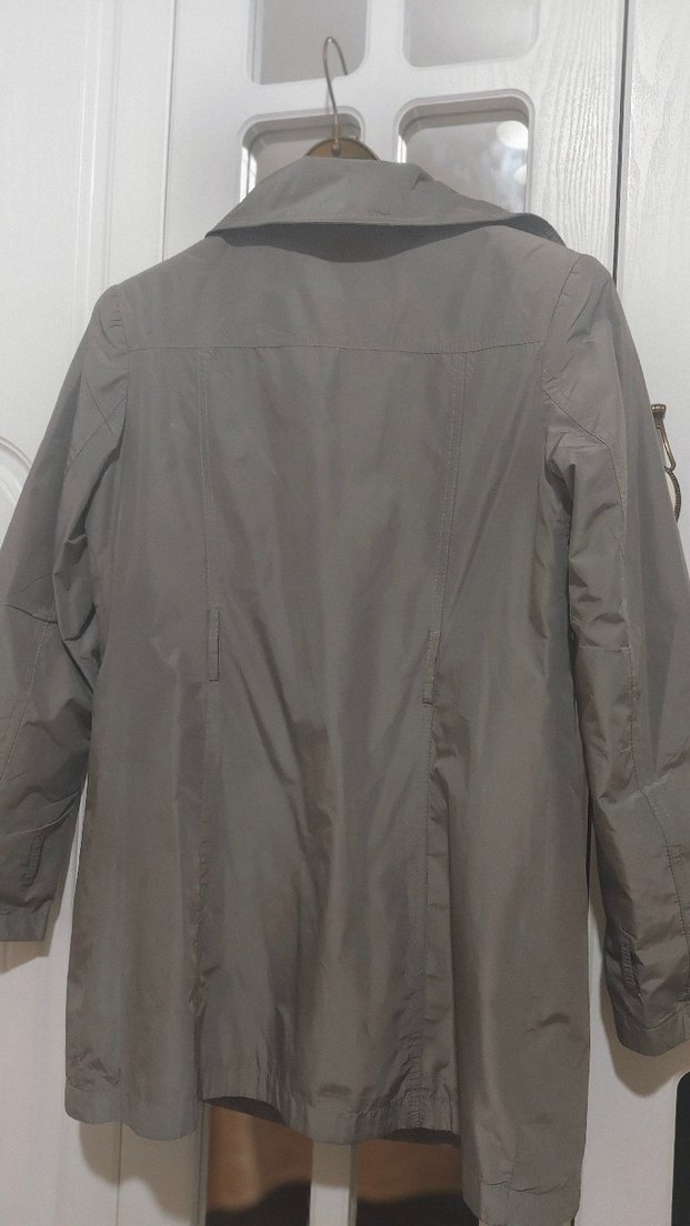 Düğmeli Gri Kadın Trençkot - Görsel 2