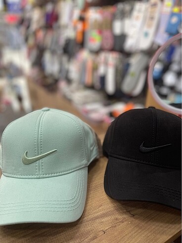  Beden Nike logolu şapka