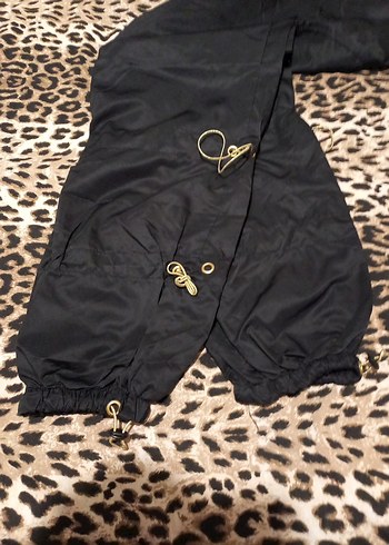 beli ve paçaları lastikli pantolon - Görsel 4