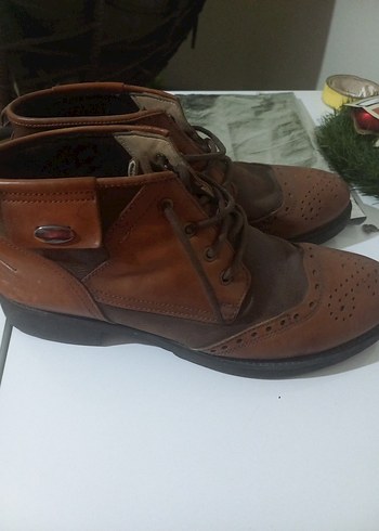 Kahverengi Bağcıklı Erkek Botları - Görsel 2