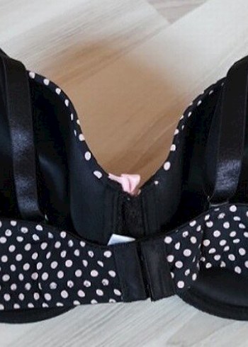 Puantiyeli Siyah ve Pembe Goth Sütyen - Görsel 2