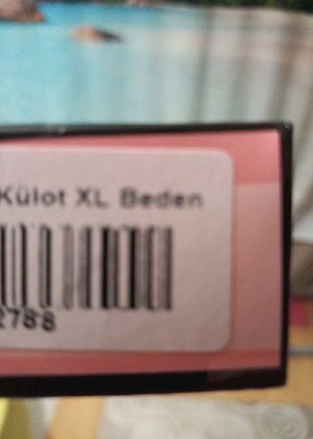 Victoria's Secret Siyah dantelli tanga l xl uyumlu - Görsel 4