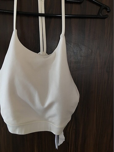 m Beden Spor crop