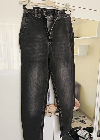 Gri Bol Kesim Midi Denim Kadın Jean