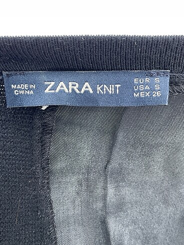 s Beden siyah Renk Zara Bluz %70 İndirimli.