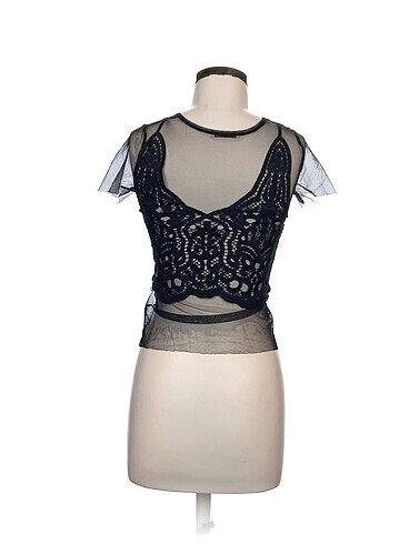 s Beden Zara Bluz %70 İndirimli.
