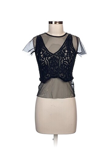 Zara Bluz %70 İndirimli.