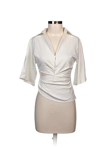 Zara Bluz %70 İndirimli.