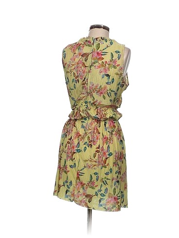 universal Beden Vintage Love Uzun Elbise %70 İndirimli.