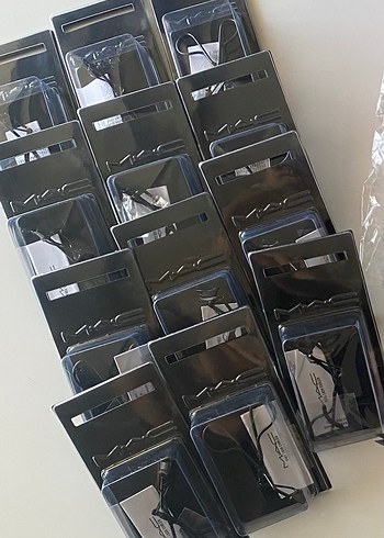 Mac Kirpik Kıvırıcı