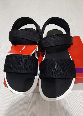 Polaris Polaris Siyah Kadın Spor Sandalet