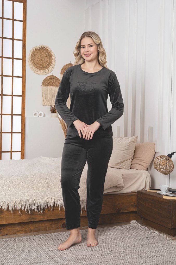 Koyu Bordo Nakışlı Kadın kadife Pijama Takımı - Görsel 3