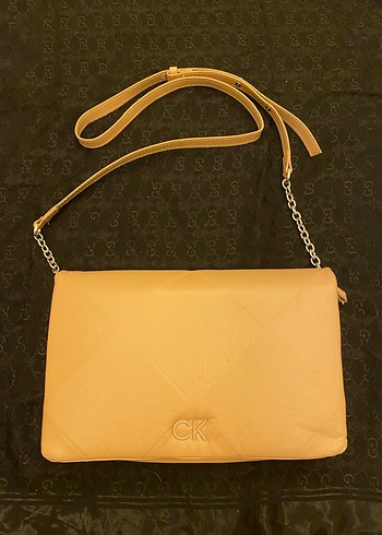 calvin klein çapraz çanta