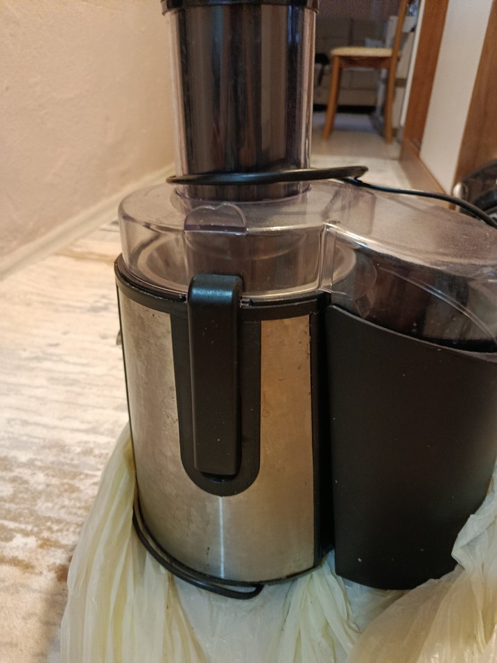 Chefmax Kahverengi Gri Katı Meyve Sıkacağı - Görsel 2