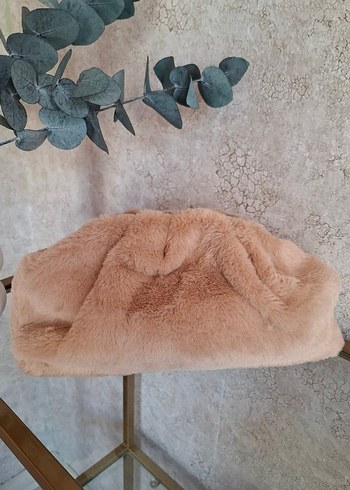Bej Peluş Kadın Çanta