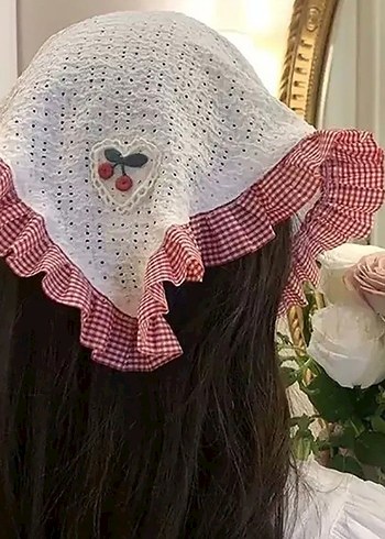 Beden beyaz Renk bohem kiraz desenli çocuk taç