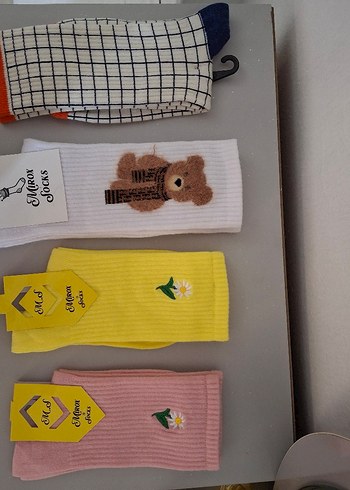 Pamuklu Desenli Uzun Çorap