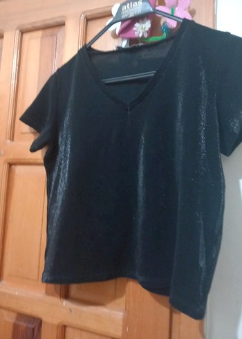 Siyah V Yaka tişört - Görsel 4